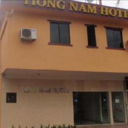 Tiong Nam Hotel Pasir Gudang Esterno foto
