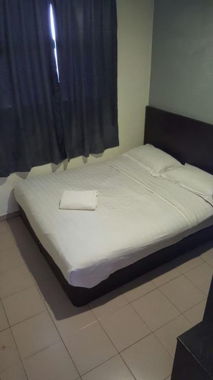 Tiong Nam Hotel Pasir Gudang Esterno foto
